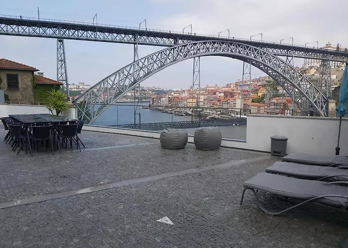 Bridge It - Suites & Views